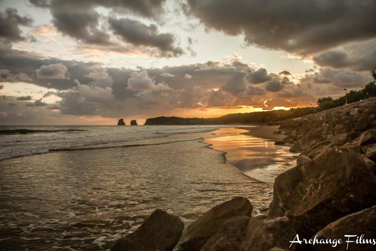 Front De Mer Hendaye Exterior foto